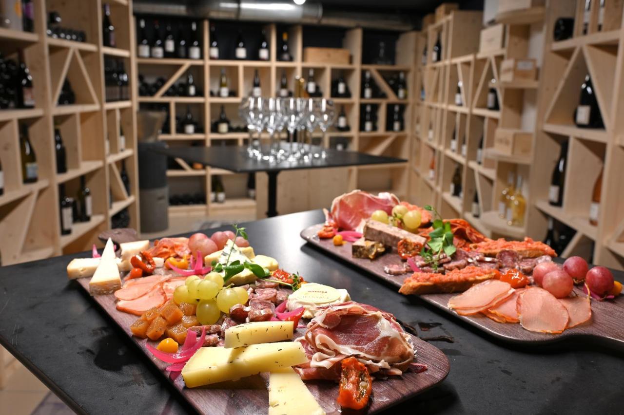 Dali - Restaurant Hotel Perpiñán