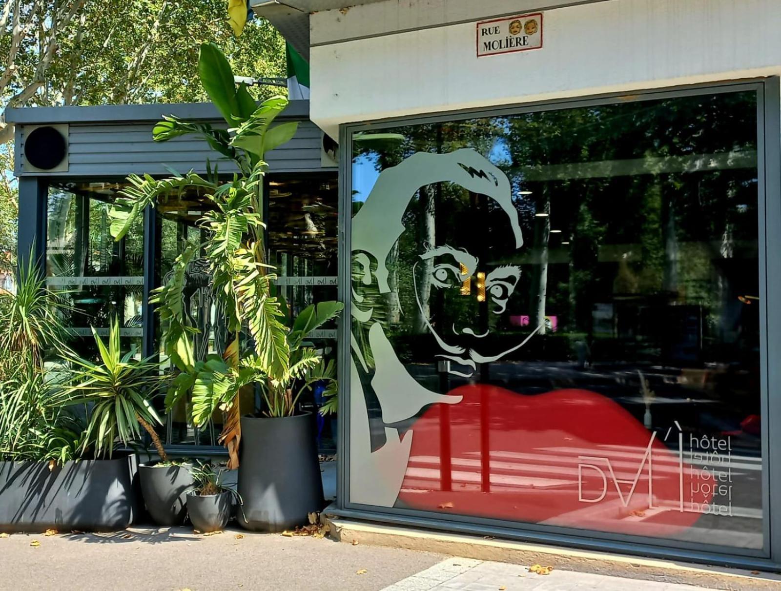 Dali - Restaurant Hotel